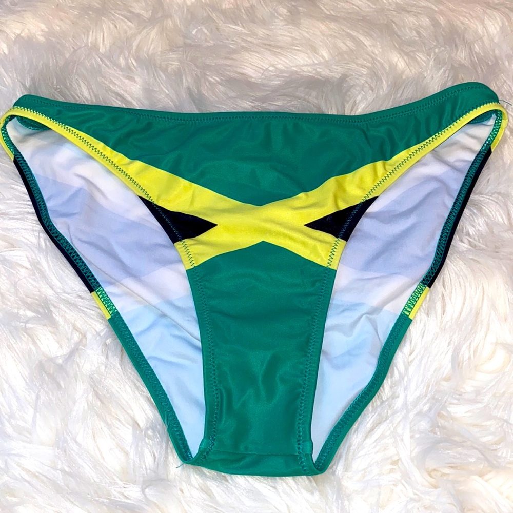 Bikini bottom
